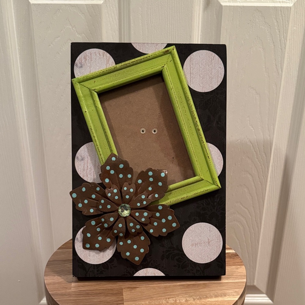 Black Polka Dot Photo Frame with Lime Green Inner Frame and Brown Floral Accent